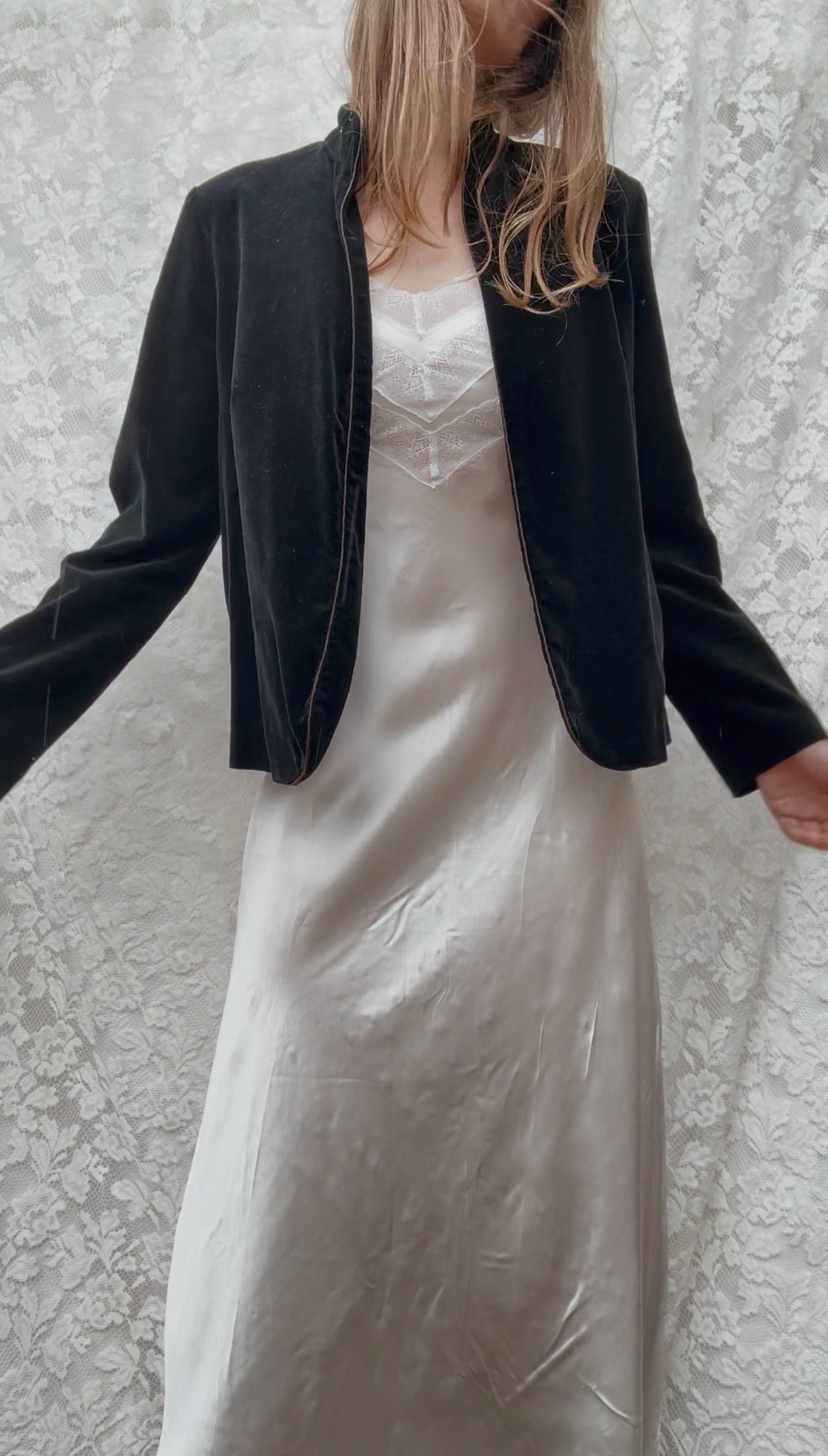 VINTAGE ELIZA BLACK COTTON VELVETEEN JACKET XS - M