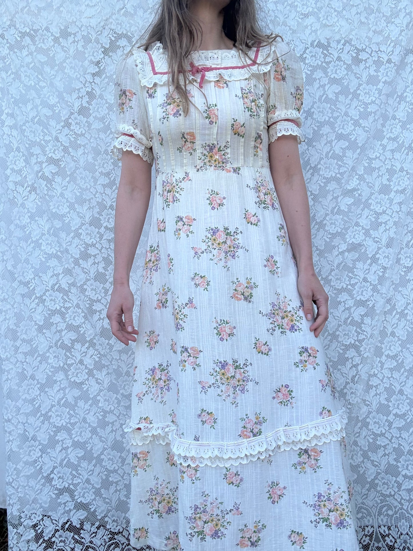 VINTAGE 1970’S PRAIRIE DRESS SIZE XS