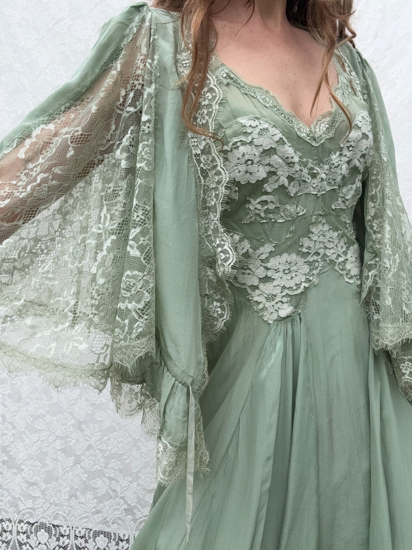 AMORET SILK CAPELET BLOUSE - SAGE