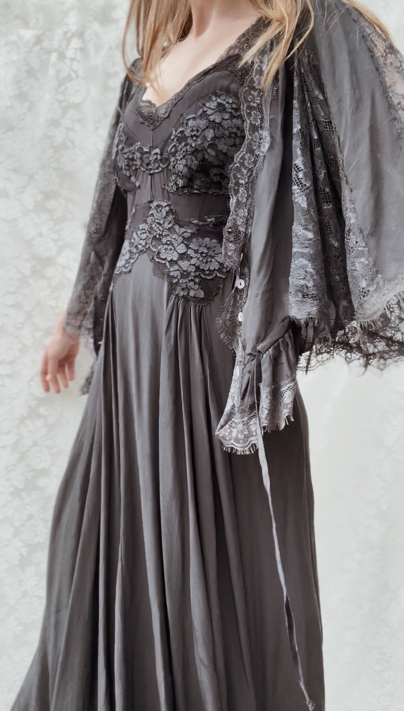 PREORDER AURORA SILK & LACE DRESS - BLACK