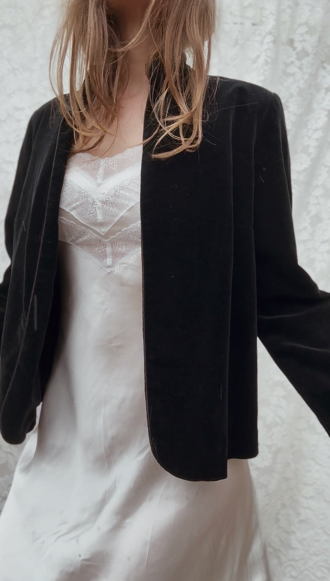 VINTAGE ELIZA BLACK COTTON VELVETEEN JACKET XS - M