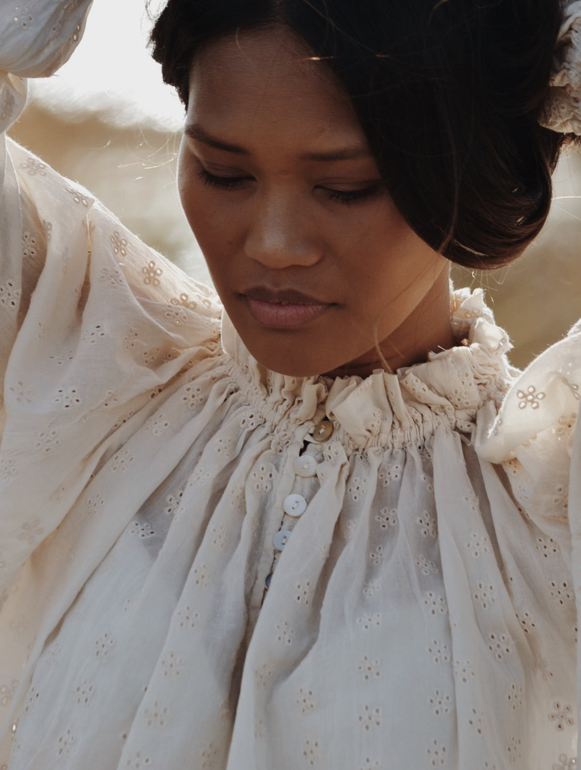 PRAIRIE BLOUSE ANTIQUE WHITE LACE COTTON