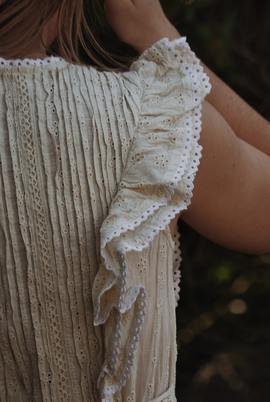 SMALL RESTOCK - ARLINGTON DRESS ANTIQUE WHITE