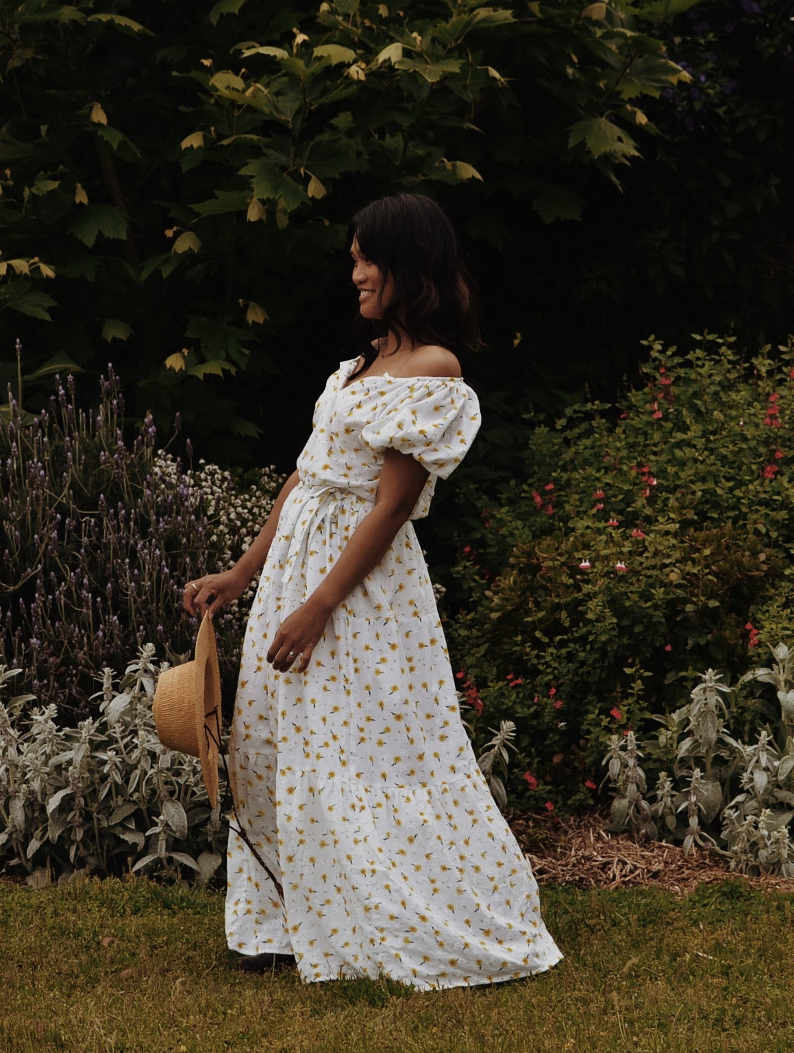 100% RECYCLED COTTON - DELPHINIUM MAXI DRESS WHITE DAISY FLORAL