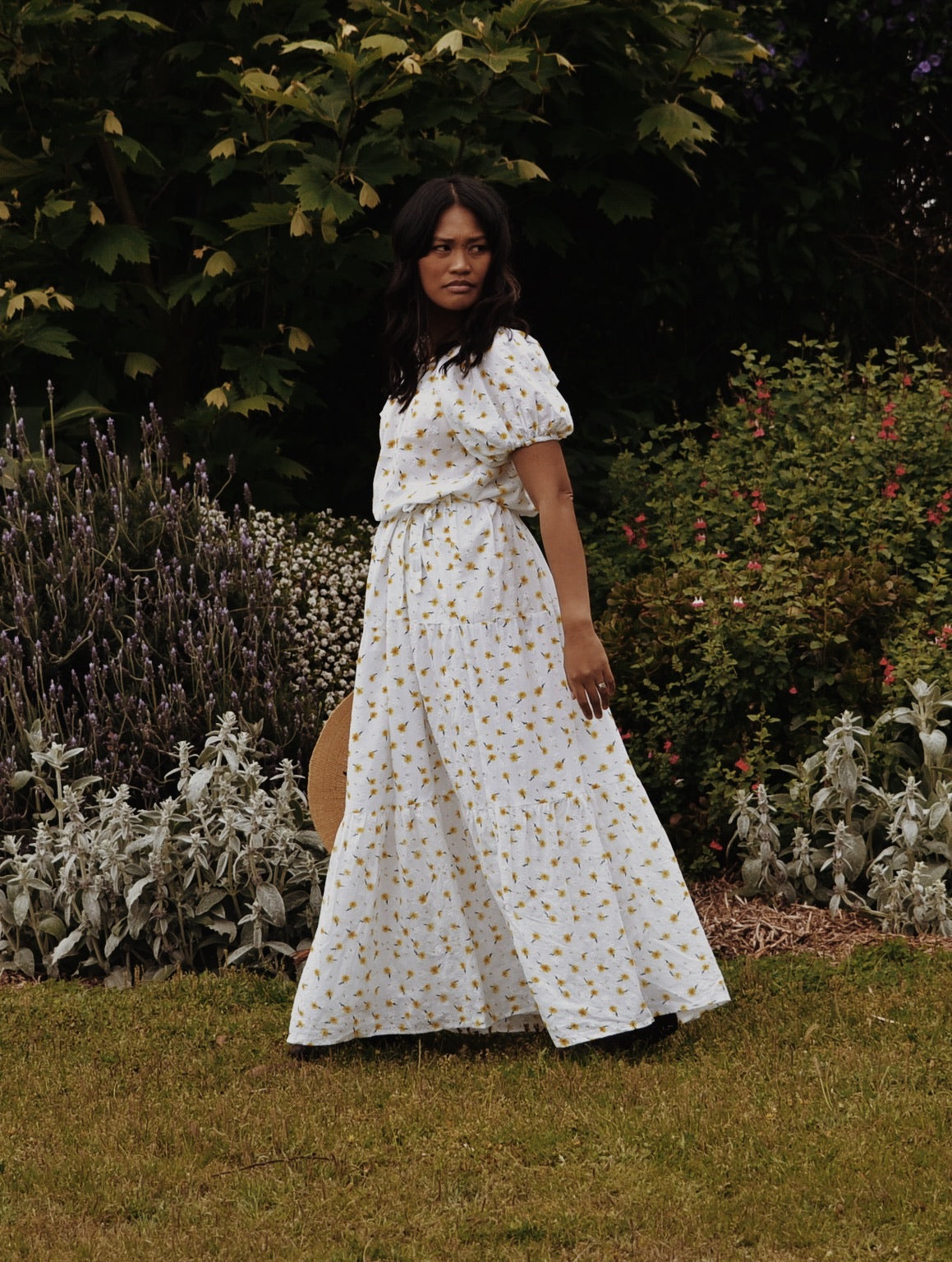 100% RECYCLED COTTON - DELPHINIUM MAXI DRESS WHITE DAISY FLORAL