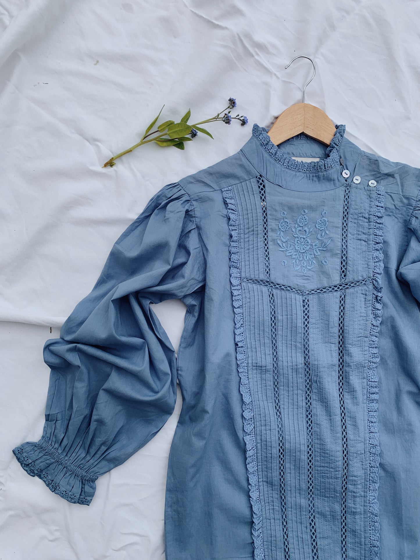 100% RECYCLED COTTON - PAULINA DUSTY BLUE COTTON BLOUSE